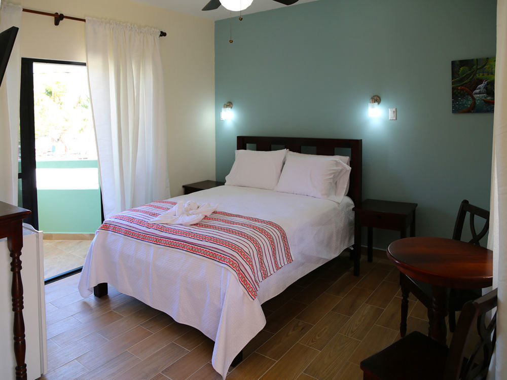 Jans Hotel Caye Caulker Exteriér fotografie